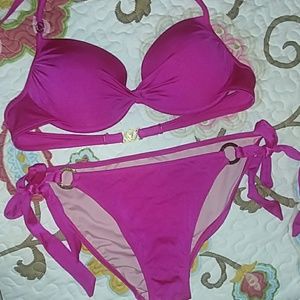 👙NWOT Victorias Secret push up bikini👙
